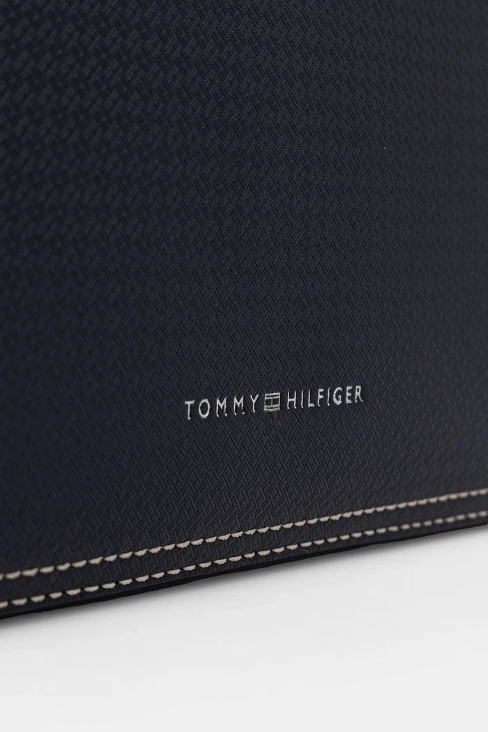 Tommy Hilfiger erkek suni deri laptop kılıfı