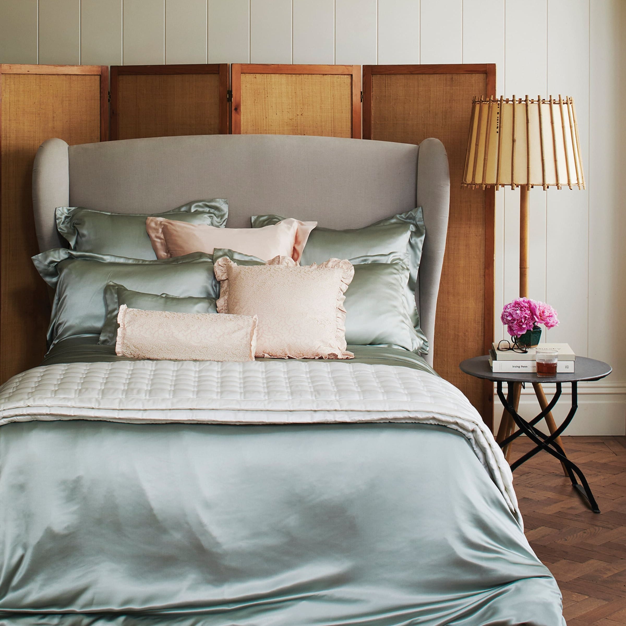 Silk King Fitted Sheet (150cm x 200cm)