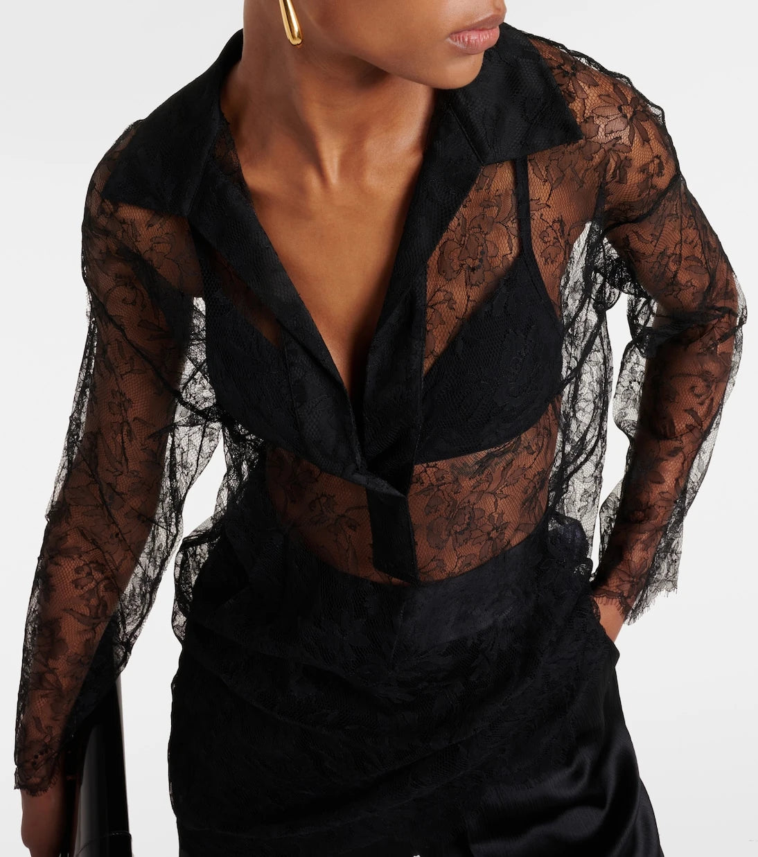 Tove - Lucie floral lace silk top