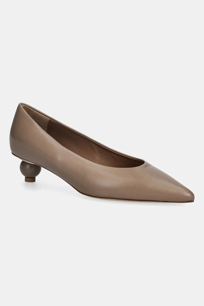 Кожени обувки с тънък ток Weekend Max Mara Wkabacini