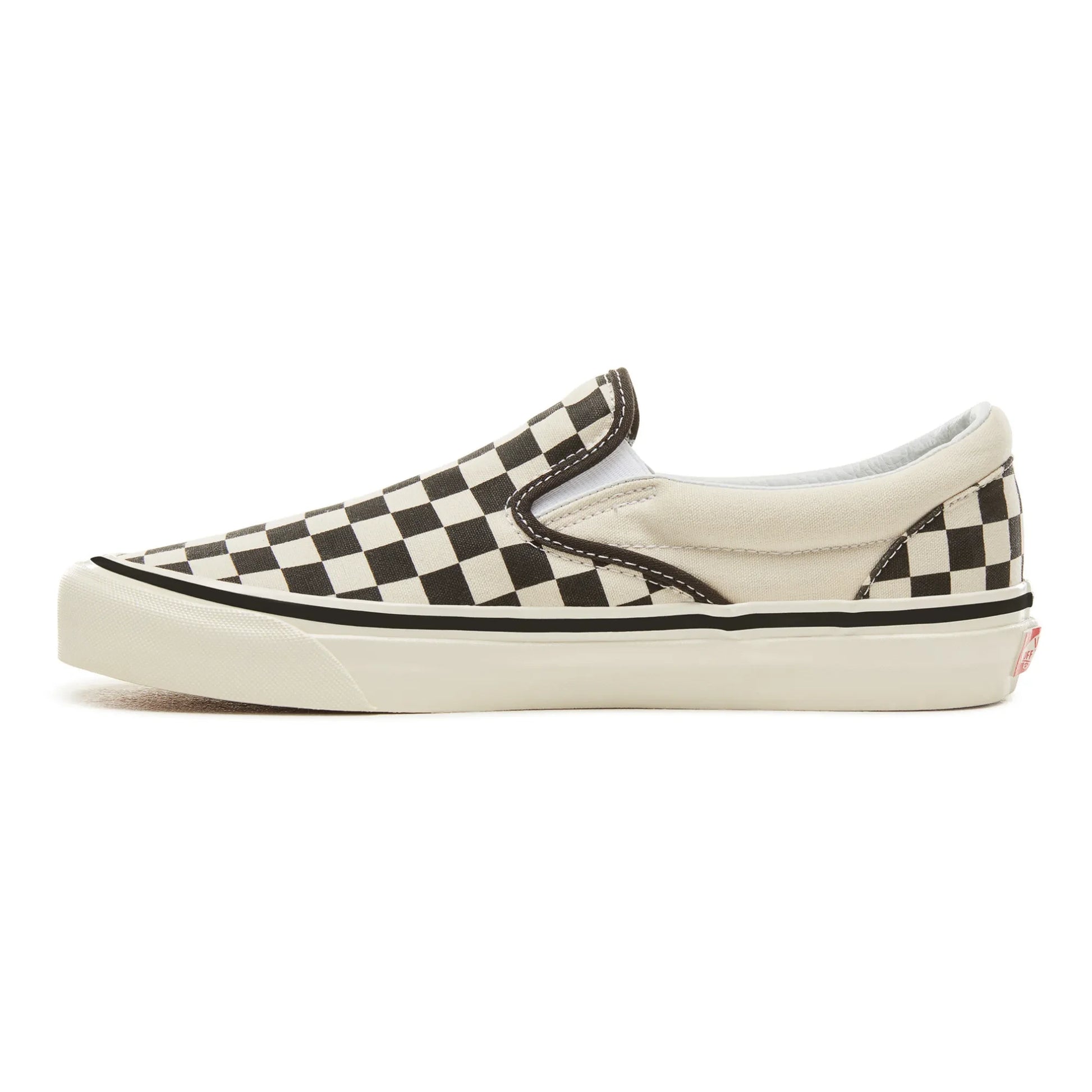 Vans - Checkerboard Classic Slip-Ons 98 DX Sneakers | Black