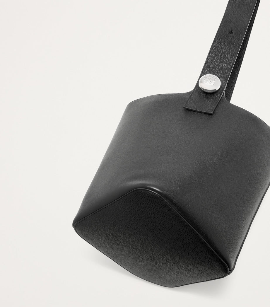 Large Leather Pebble Bucket Bag