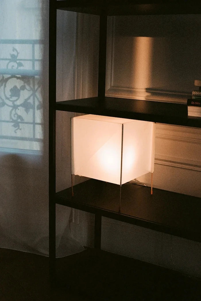 Настолна led лампа HAY Paper Cube 21,5 x 21,5 x 30,5 cm