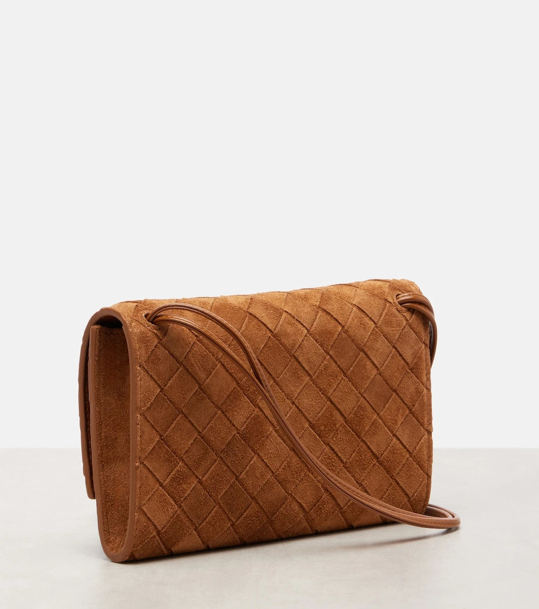 Bottega Veneta - Andiamo Intrecciato Mini pouch with strap