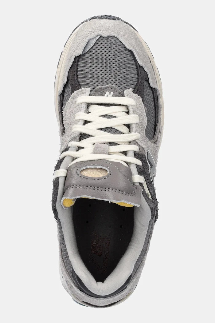 Маратонки New Balance 2002 Protection Pack