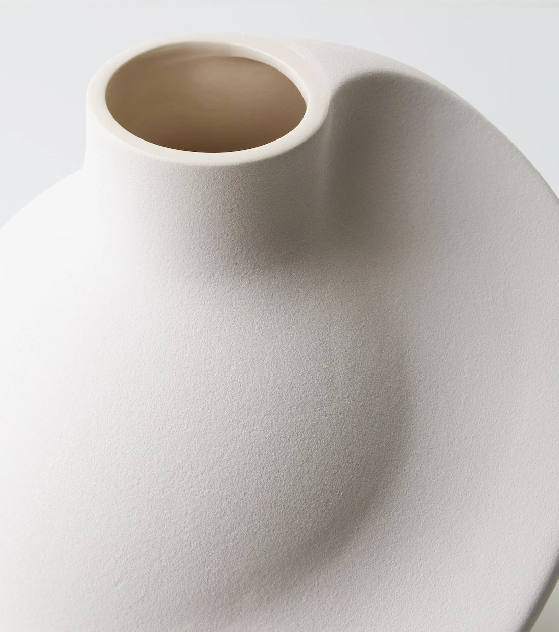 Louise Roe - Pirout ceramic vase