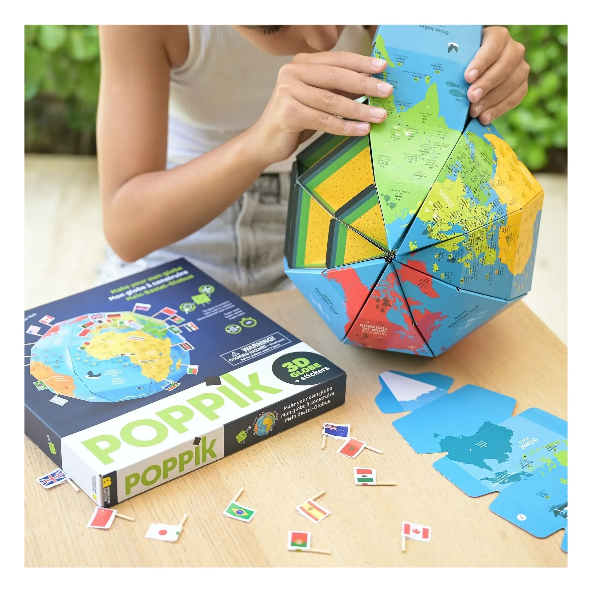 Poppik - Globe to build Flags
