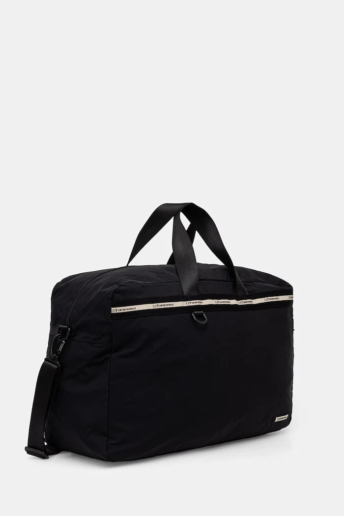 EA7 Emporio Armani спортна чанта