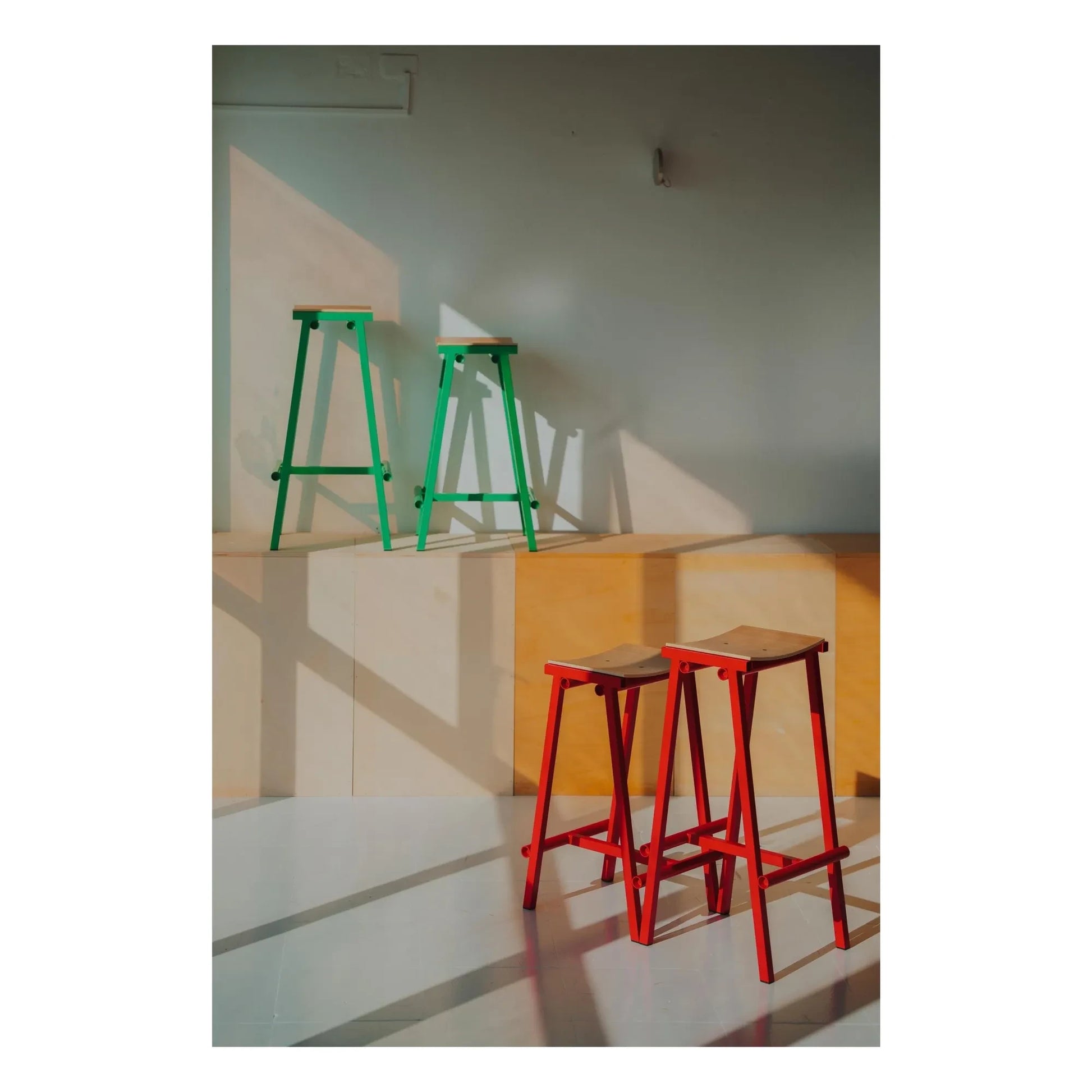 Hay - High stool 65 cm Taburete 8 | Red