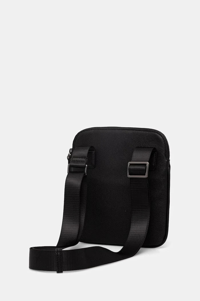 Armani Exchange през рамо Мъжка
