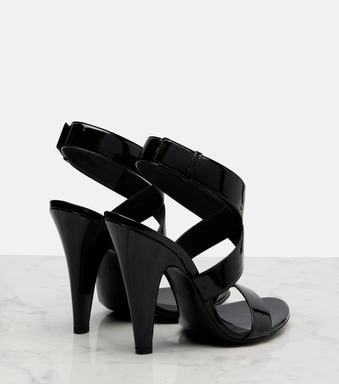 Alaïa - Cone patent leather sandals