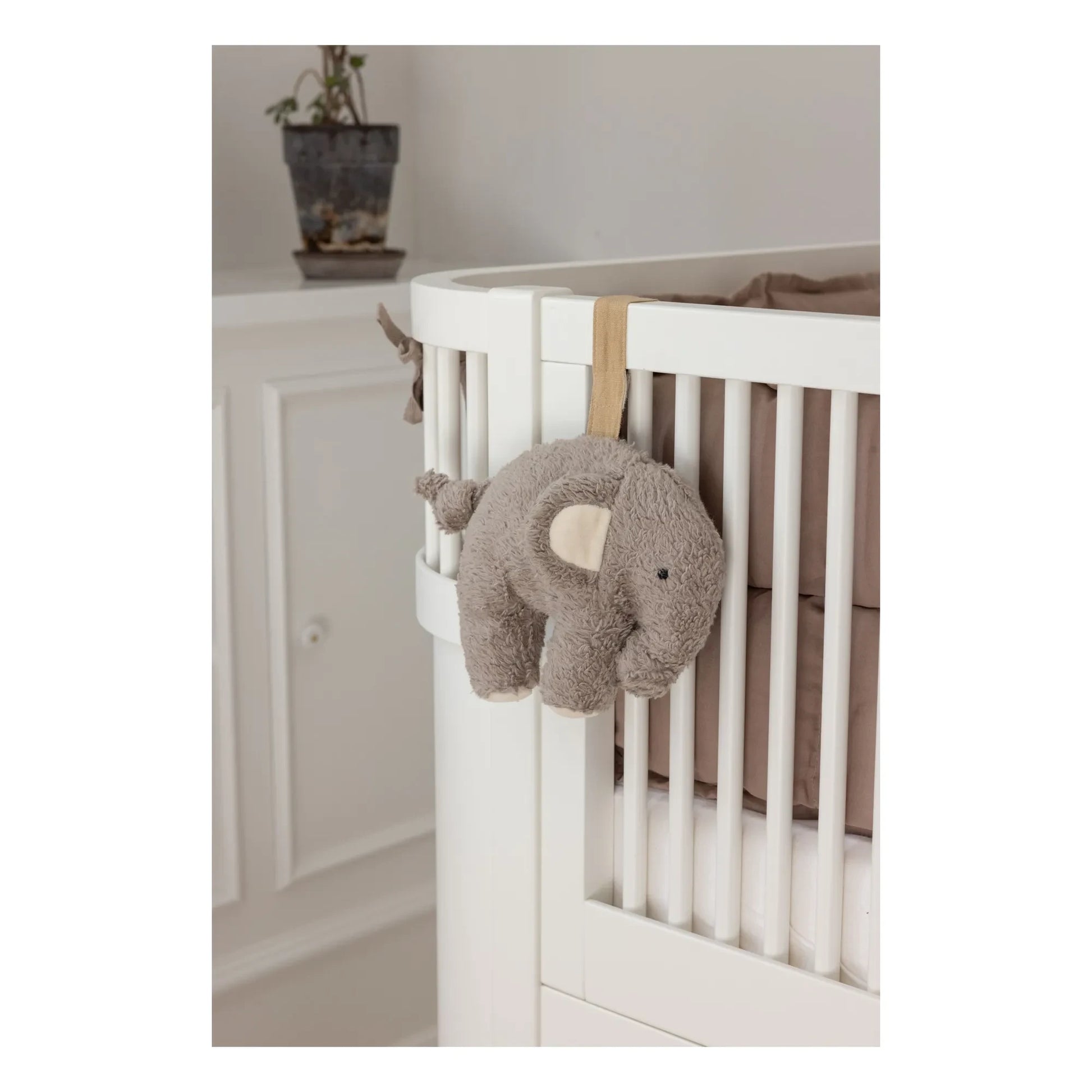 Sebra - Elephant musical mobile | Grey