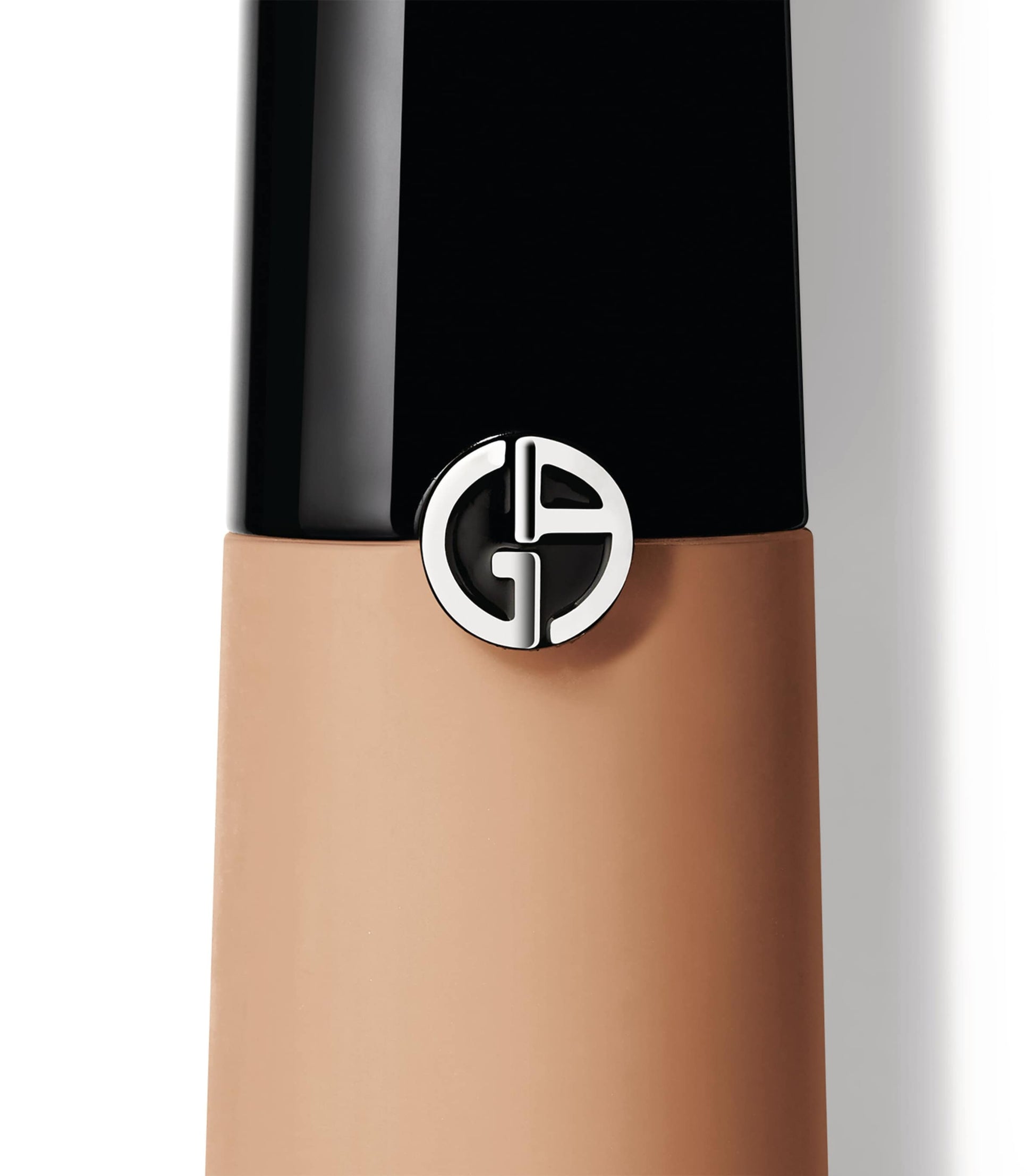 Armani Luminous Silk Concealer