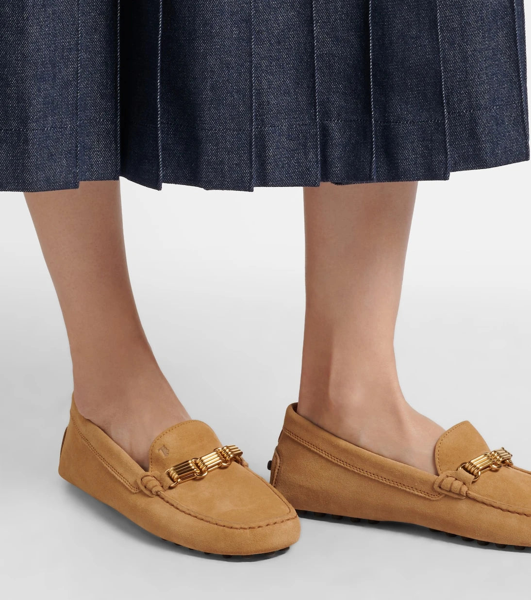 Tod's - حذاء قيادة غومينو من جلد الشامواه