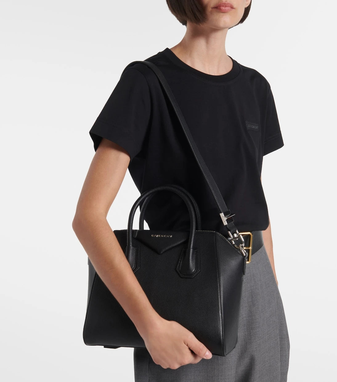 Givenchy - Antigona Small leather tote