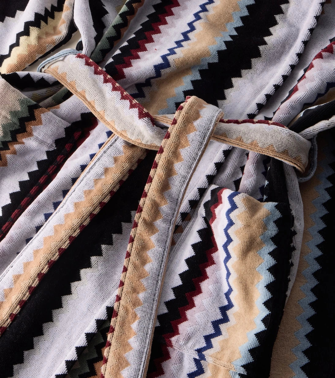 Missoni - روب حمام بغطاء رأس من القطن تيري