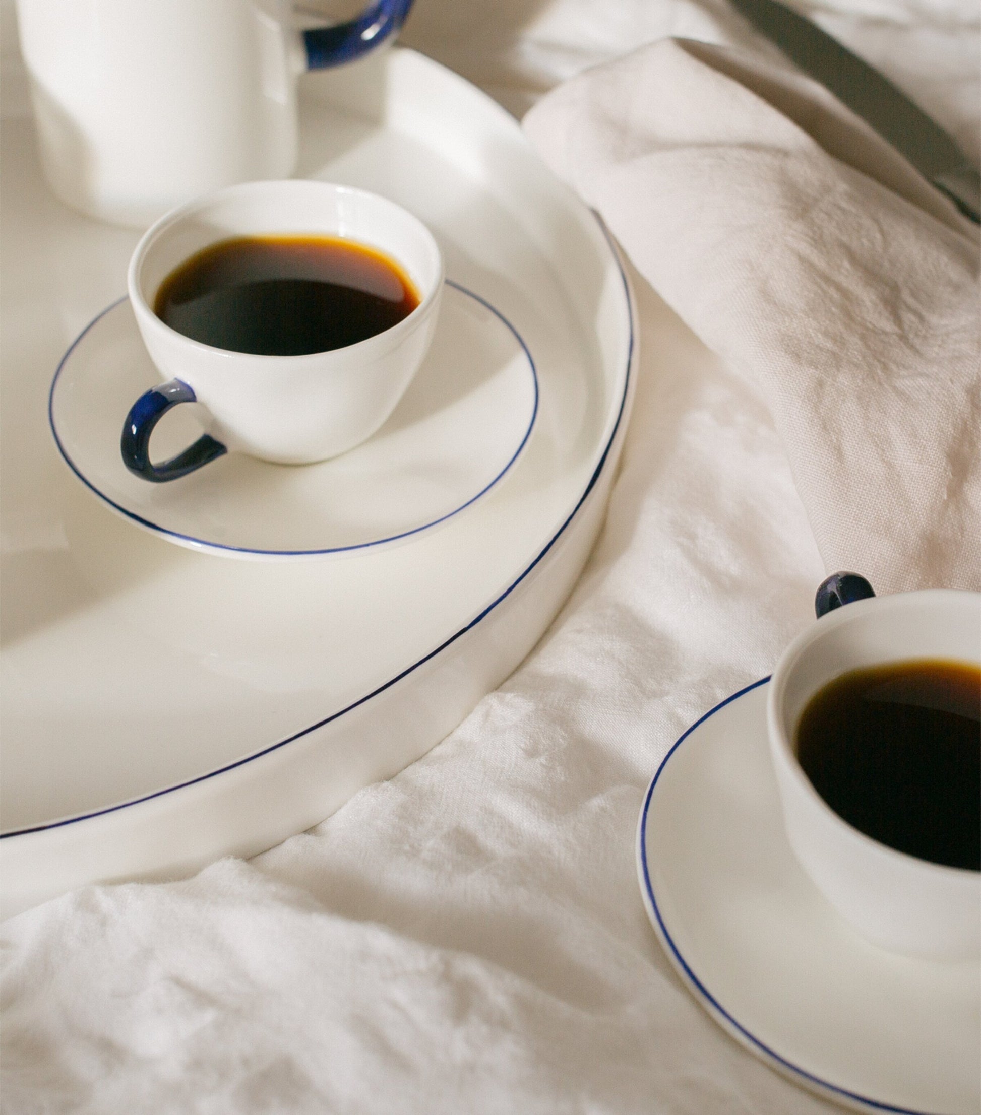 FELDSPAR Fine Bone China Cobalt Round Tray (34cm)