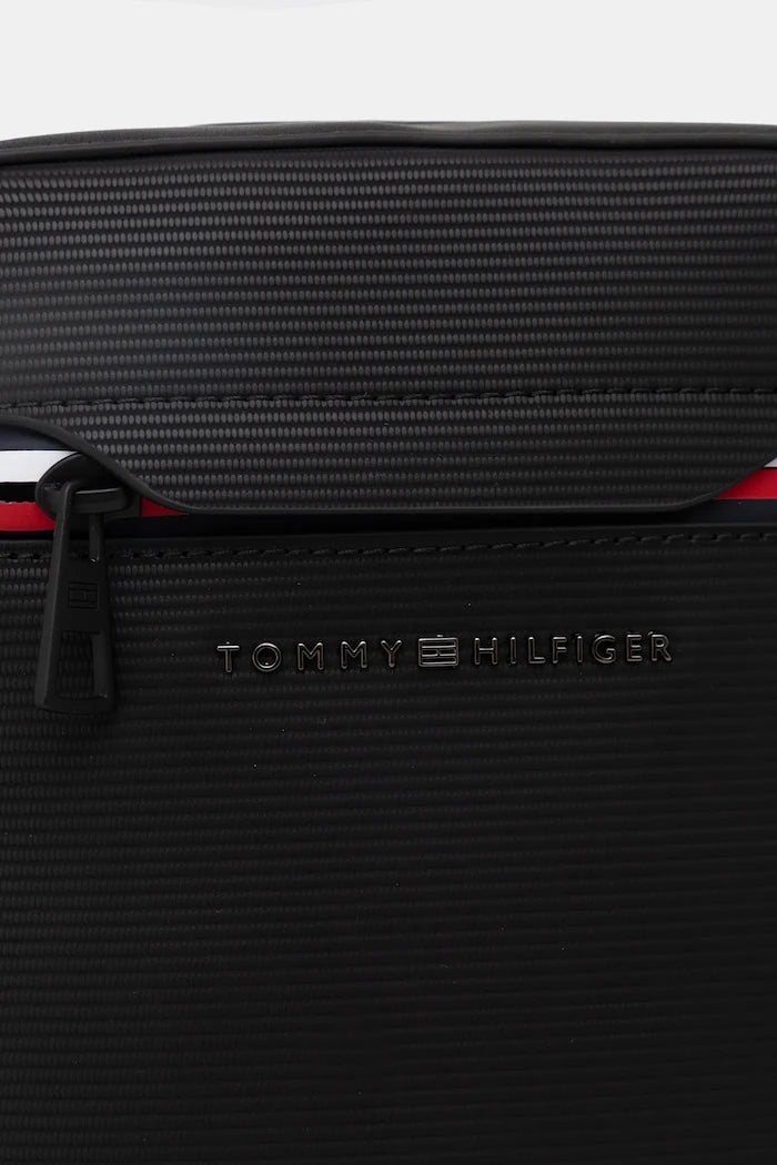 Чанта през рамо Tommy Hilfiger