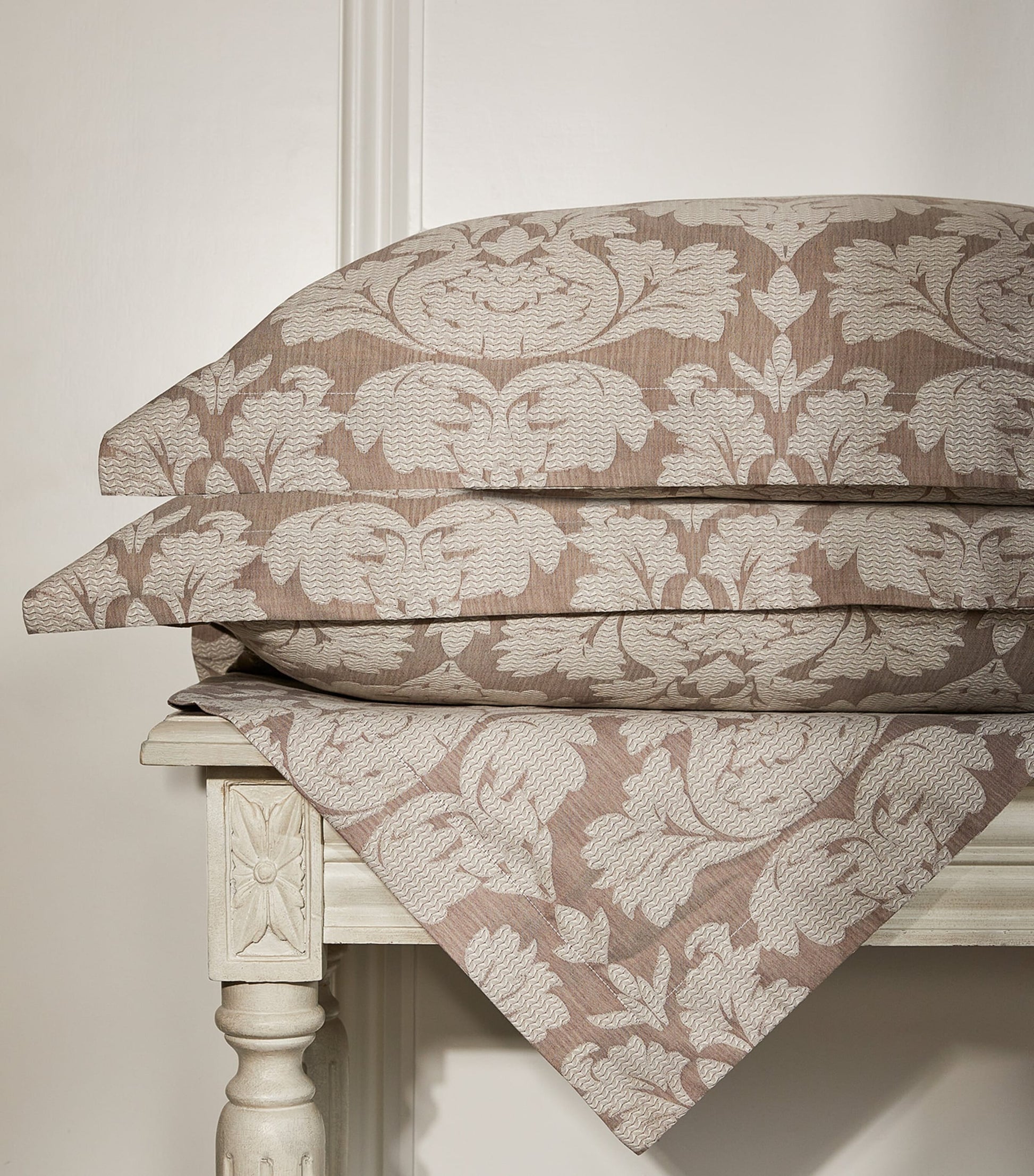 Versailles Super King Duvet Cover Set (260cm x 220cm)