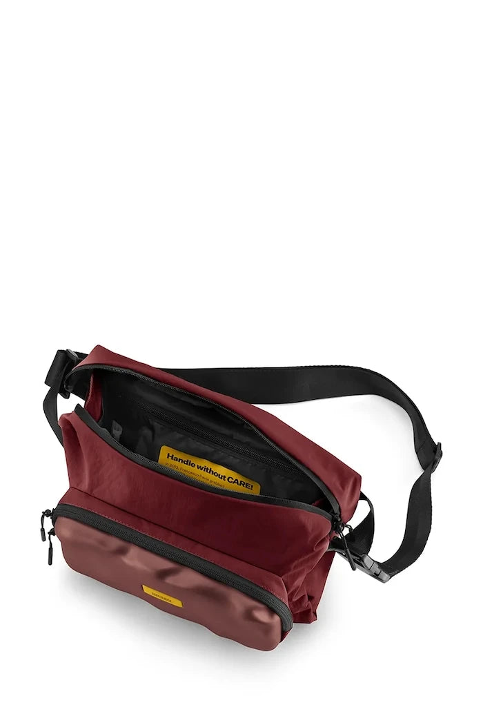 Crash Baggage bel çantası SOFT CROSSBODY 21,5x29x15 cm