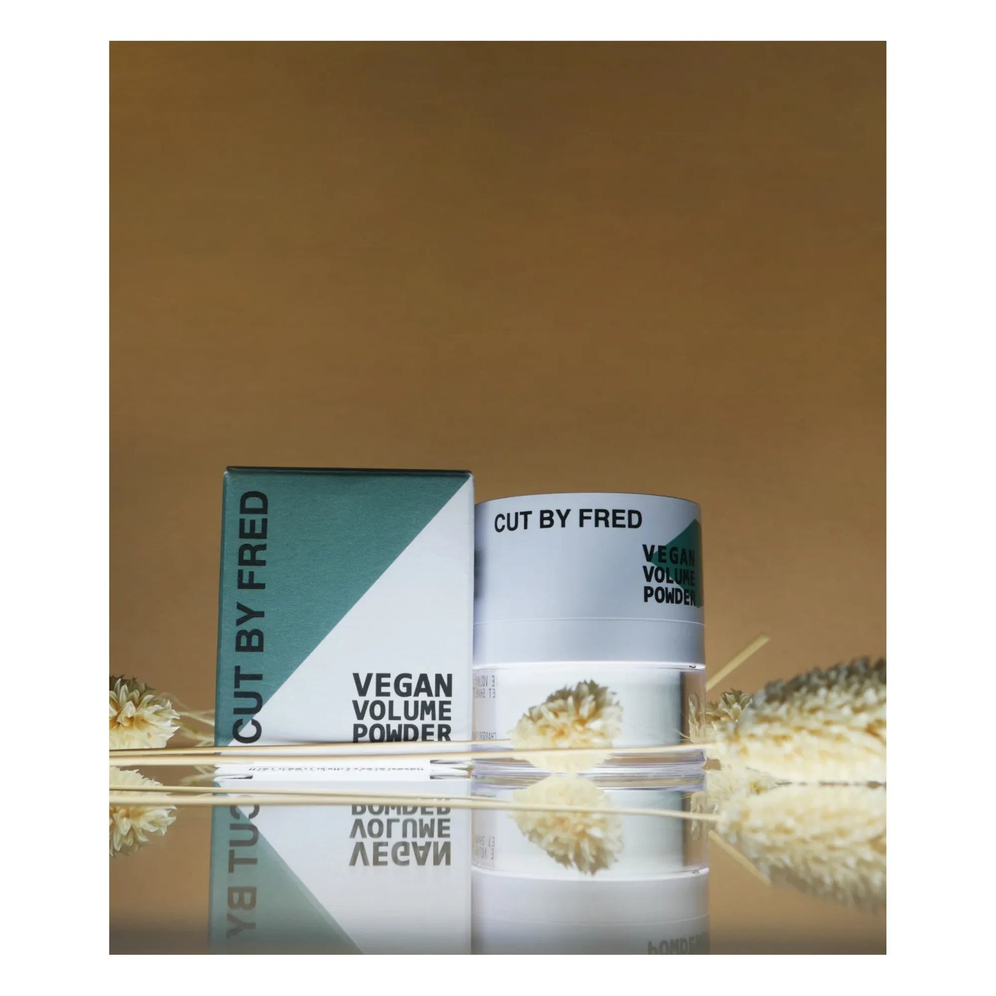 Cut By Fred - Vegan Volume Powder Dry Shampoo - 10 g
