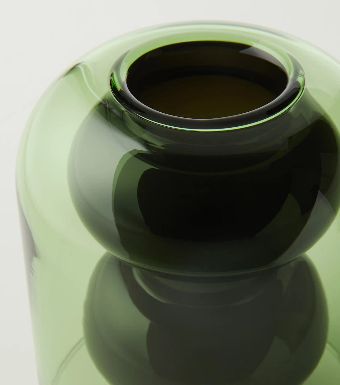 توم ديكسون - مزهرية "بامب شورت" الزجاجية