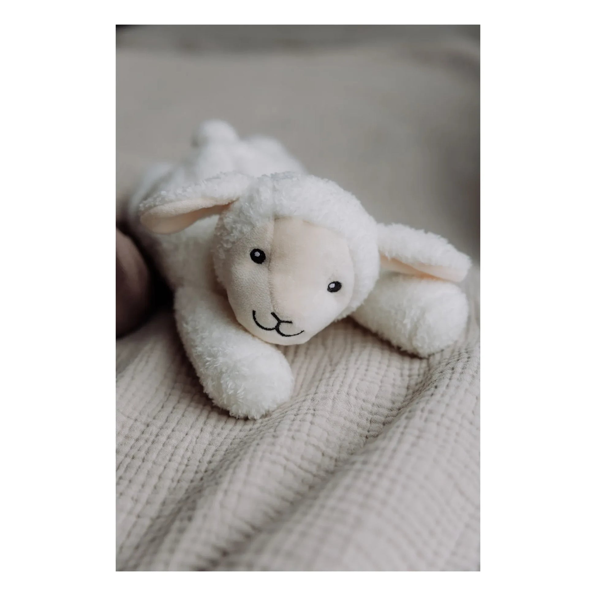 Flow - Rosie White Noise Plush | White