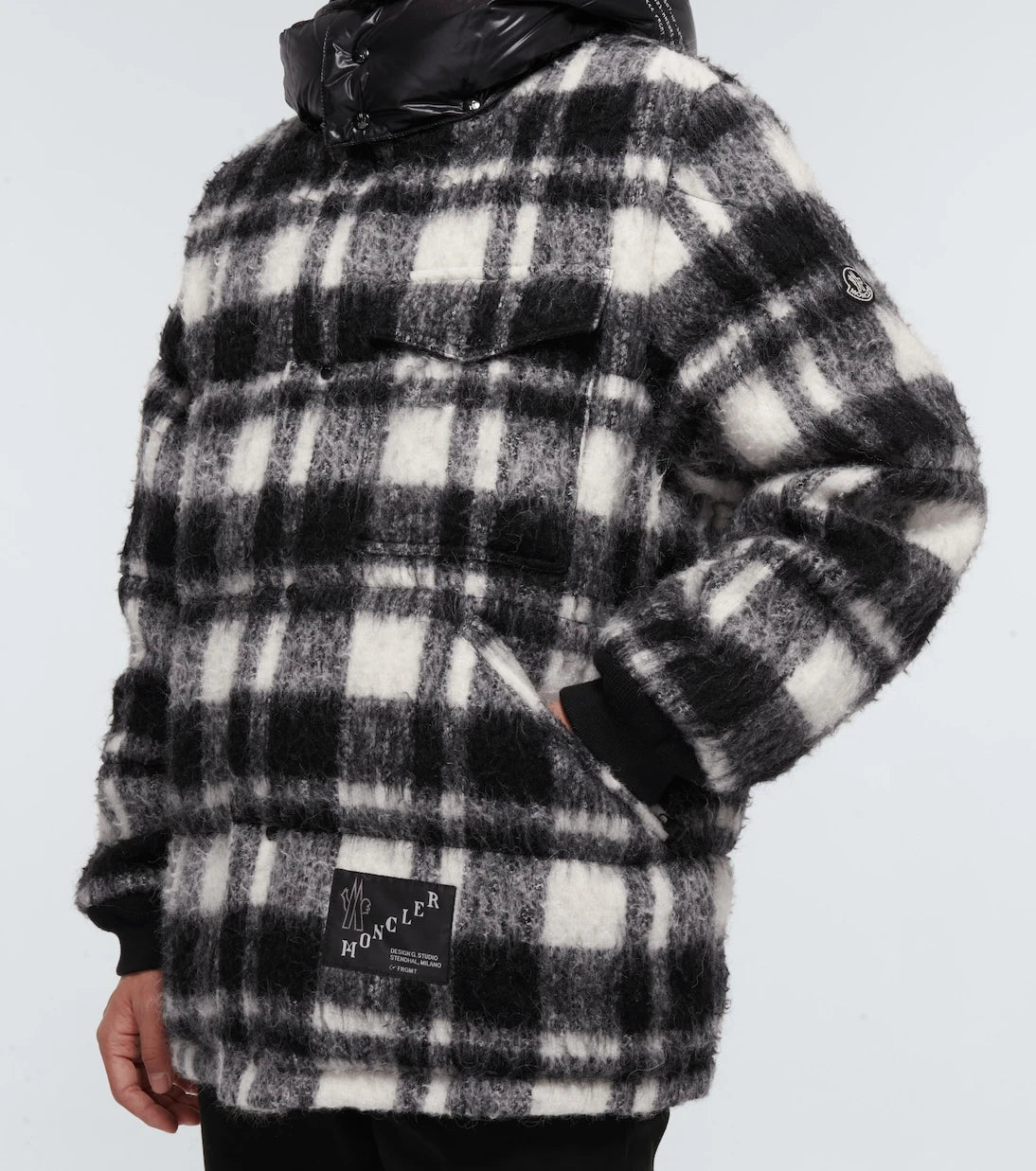 Moncler Genius - 7 Moncler FRGMT Hiroshi Fujiwara سترة كاروهات