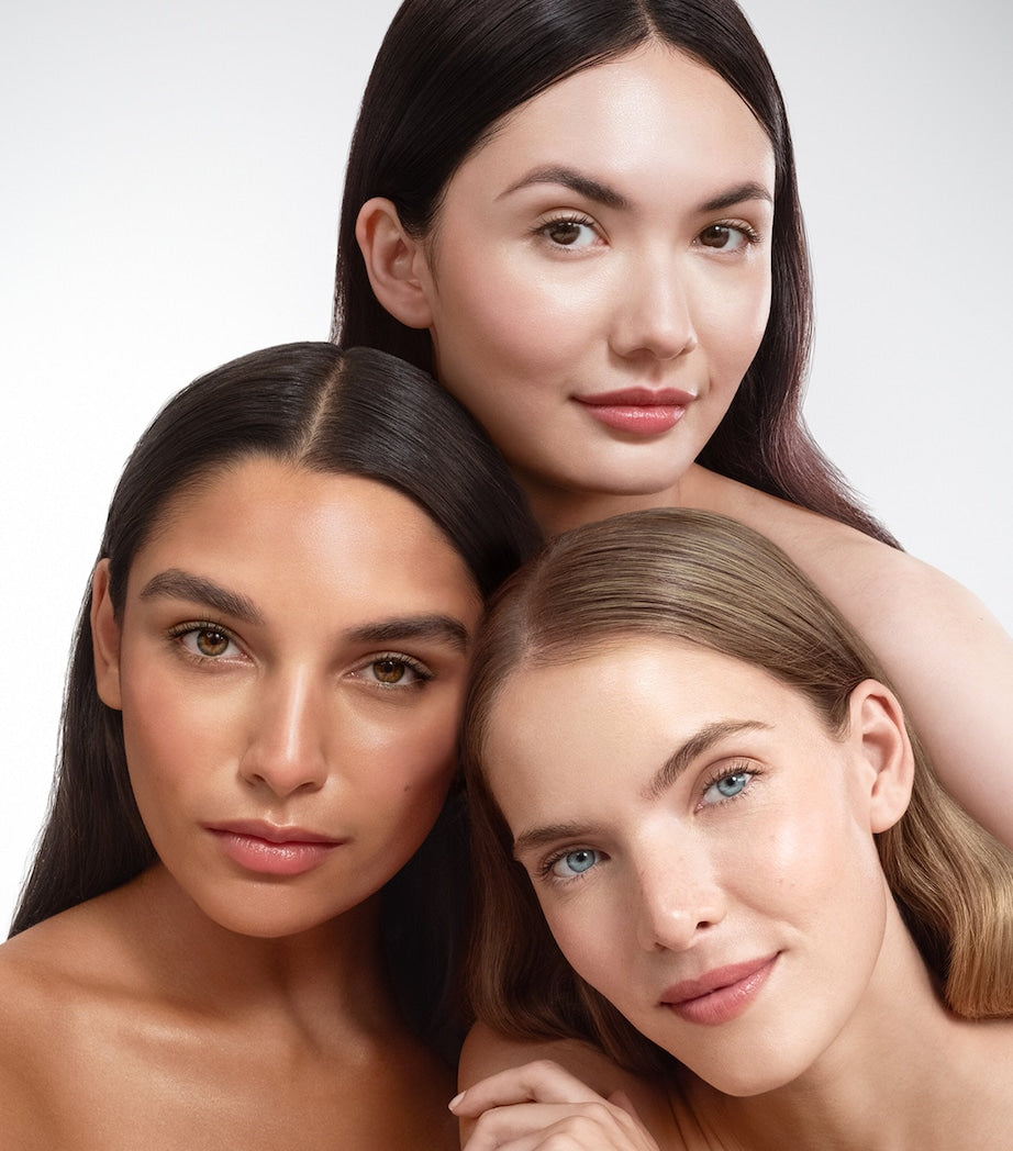 Just Skin Tinted Moisturiser SPF 15