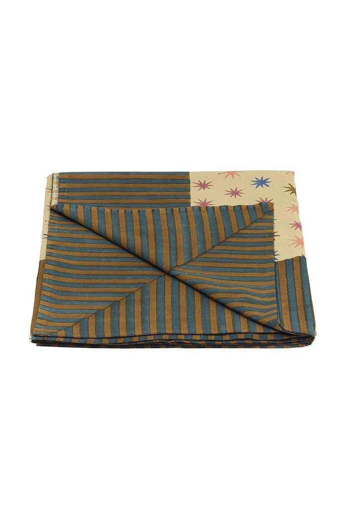 Памучно покривало Doing Goods Noa Star 220 x 140 x 0,2 cm