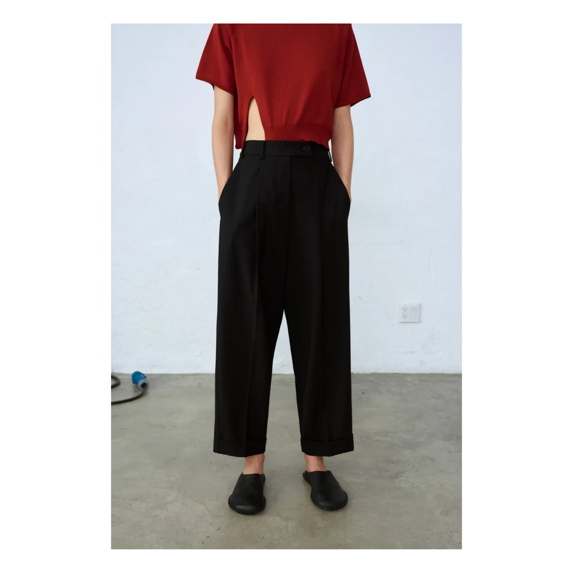 Cordera - Woollen Masculine Tailored Trousers | Black