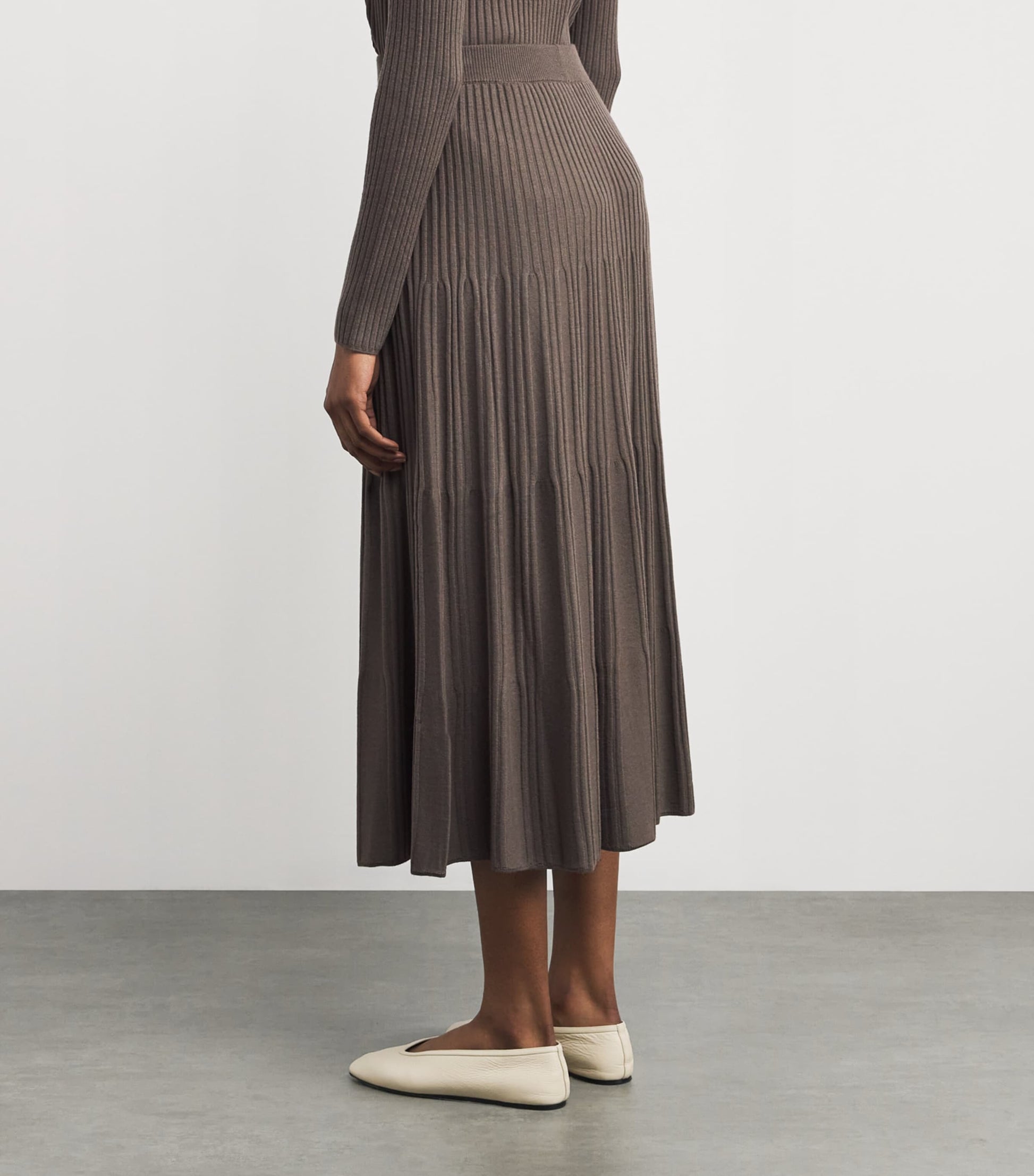 Joseph Brown Wool Ribbed Skirt