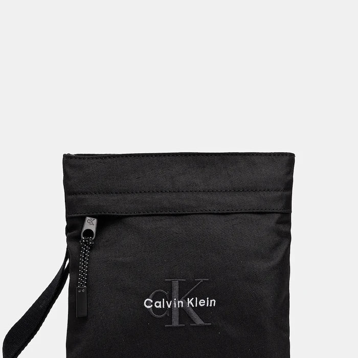 Чанта през рамо Calvin Klein