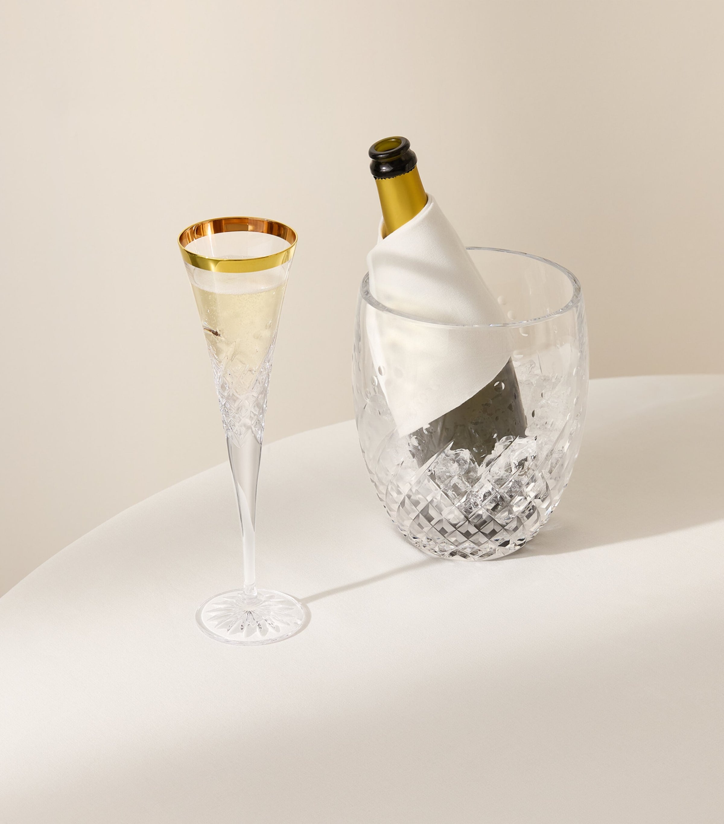 Set of 2 Celebrations Toasting Flutes (185ml)