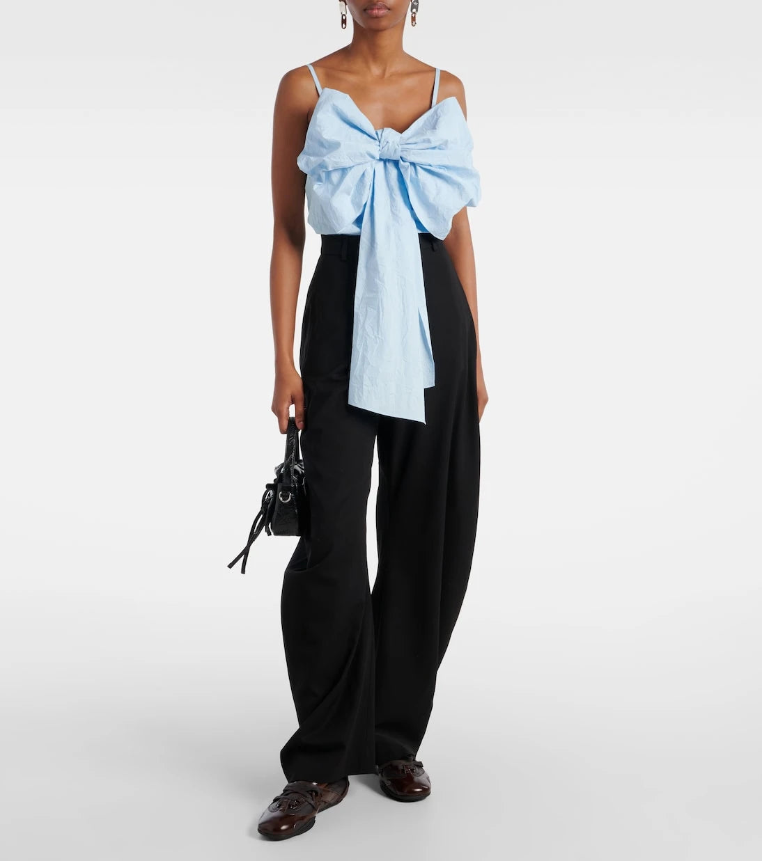 Acne Studios - بلوزة قطنية بتفصيلة فيونكة