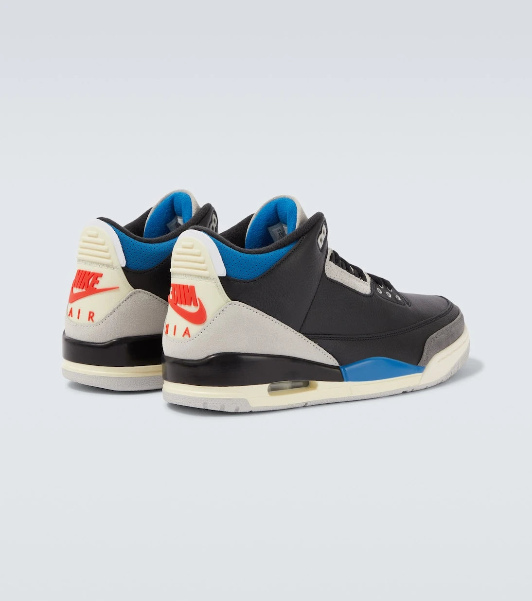 Nike - حذاء سنيكرز Air Jordan 3 Retro OG جلد