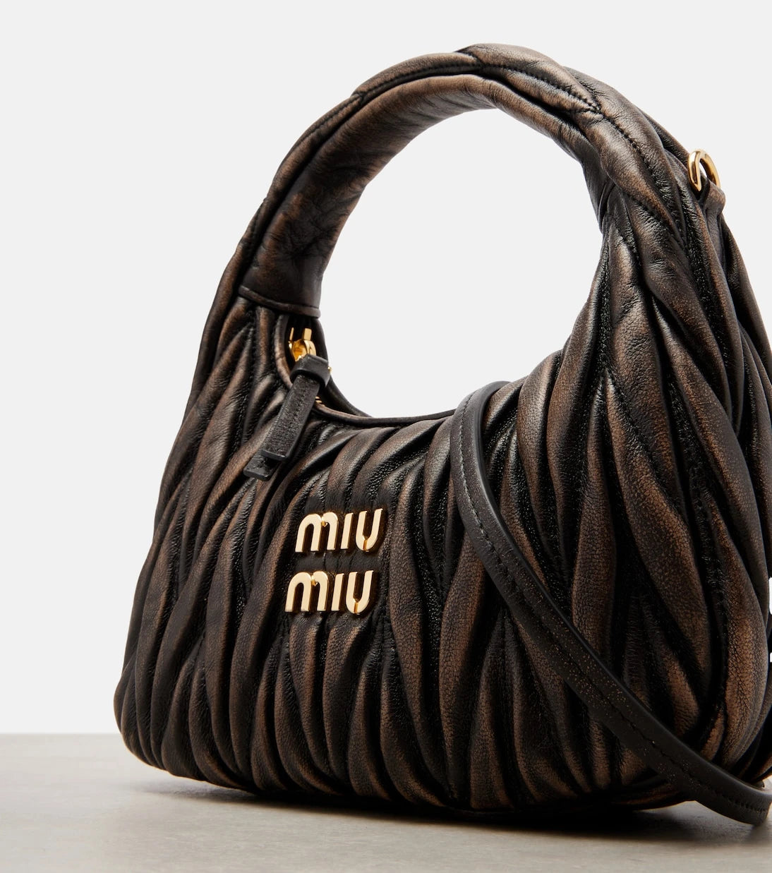 Miu Miu - Wander Small matelassé leather tote bag