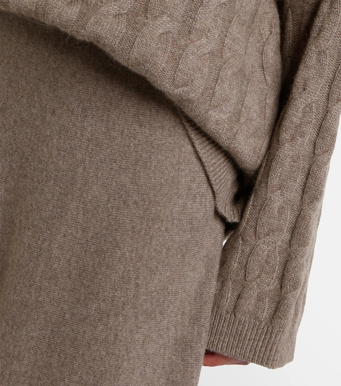 Lisa Yang - Seymour cable-knit cashmere sweater