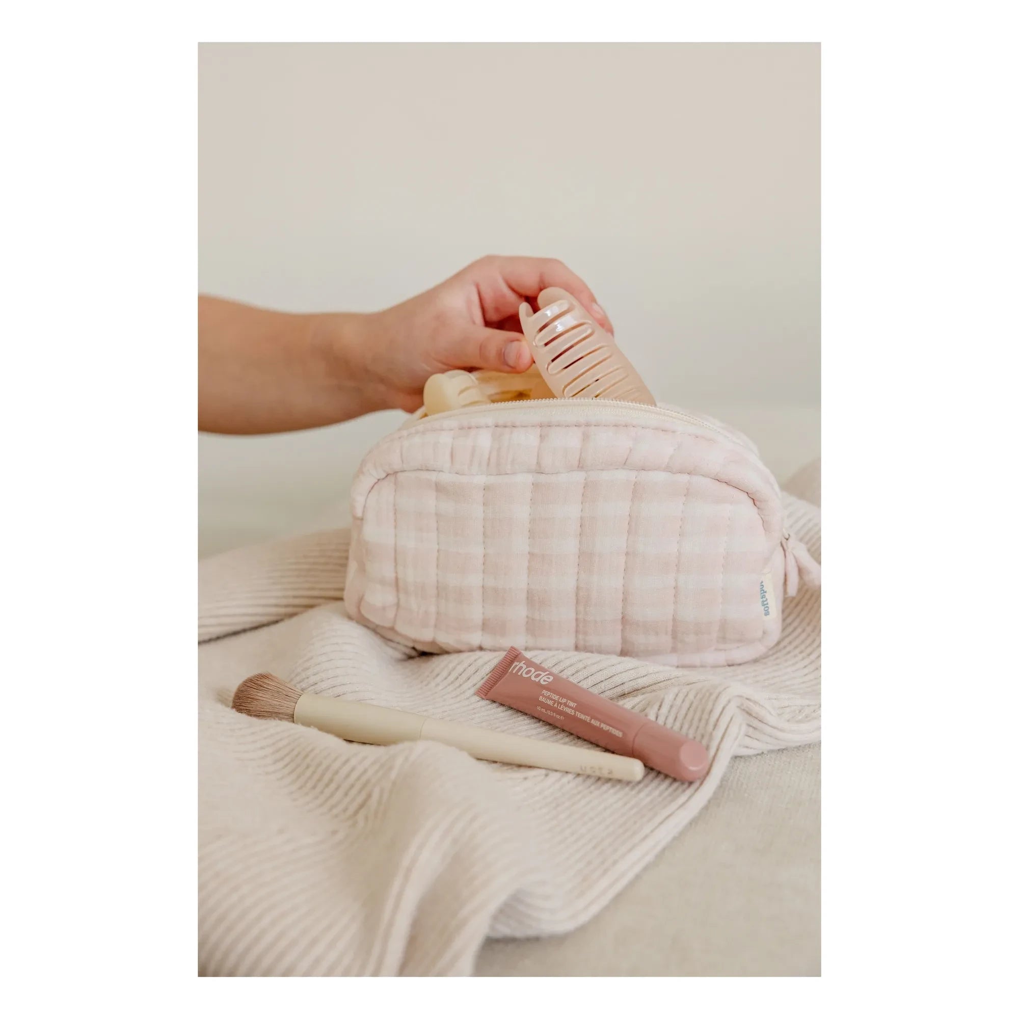 Soft Spot - Rosewater make-up bag in organic cotton | Pale Pink