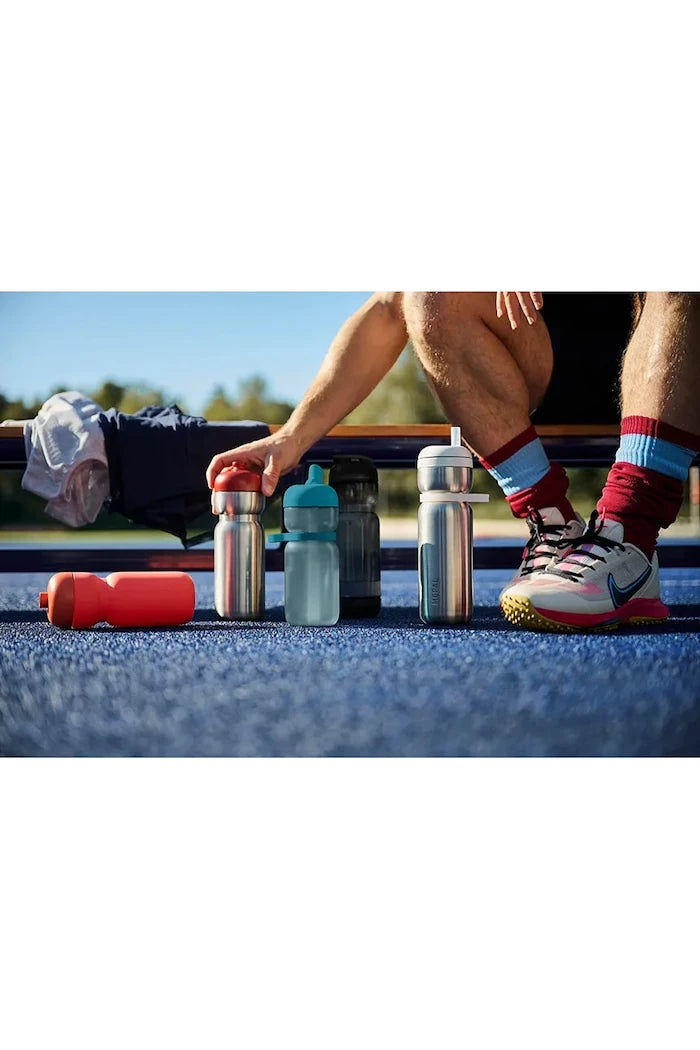 Спортен шейкър Mepal Active 800 ml