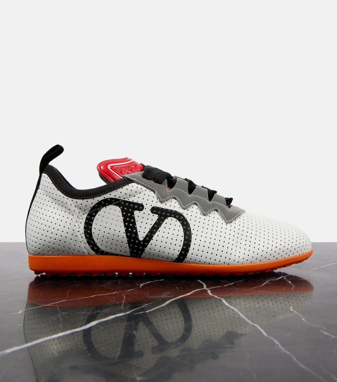 Valentino Garavani - Chromathon leather sneakers