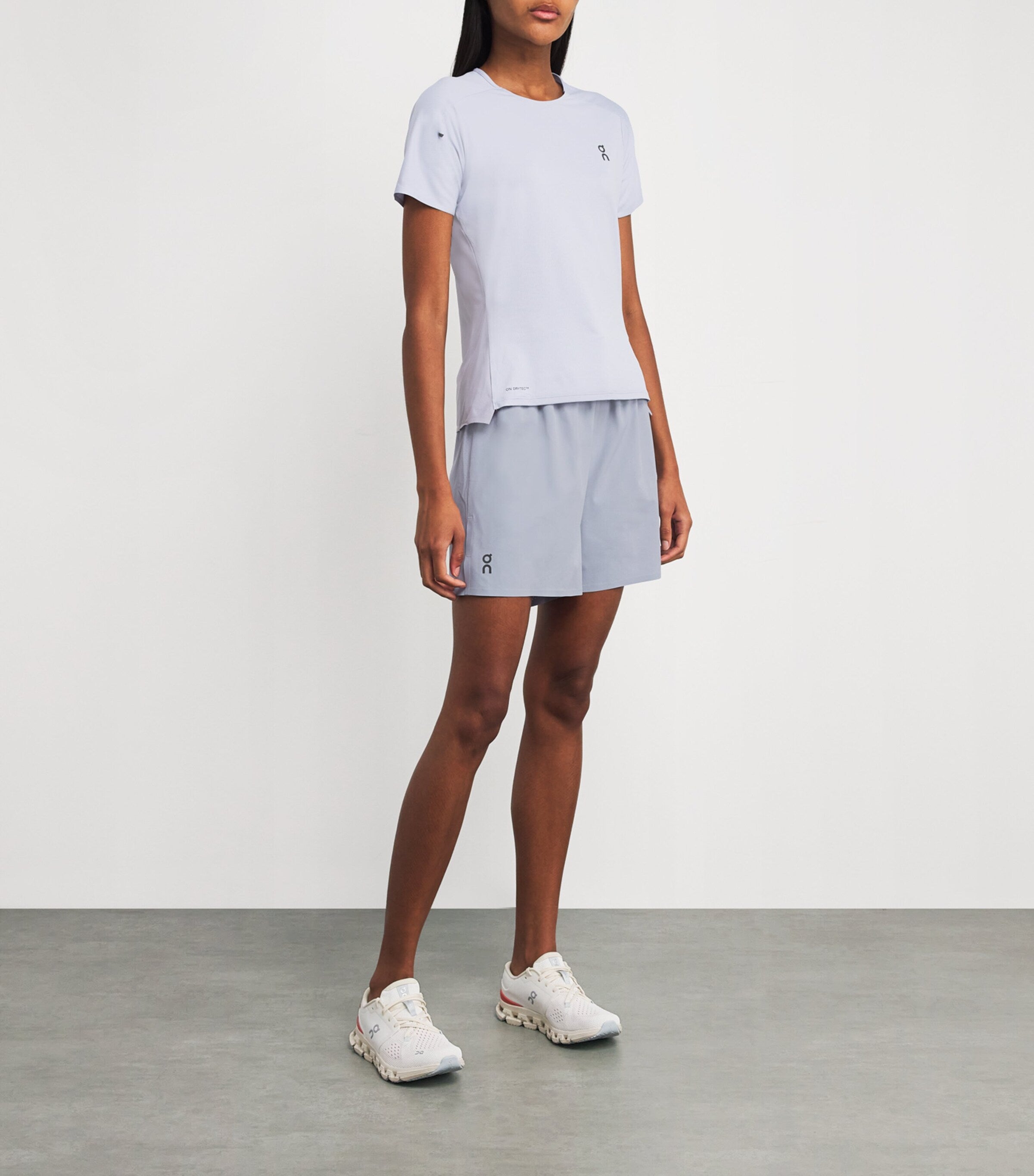 On 5" Performance Shorts LILAC