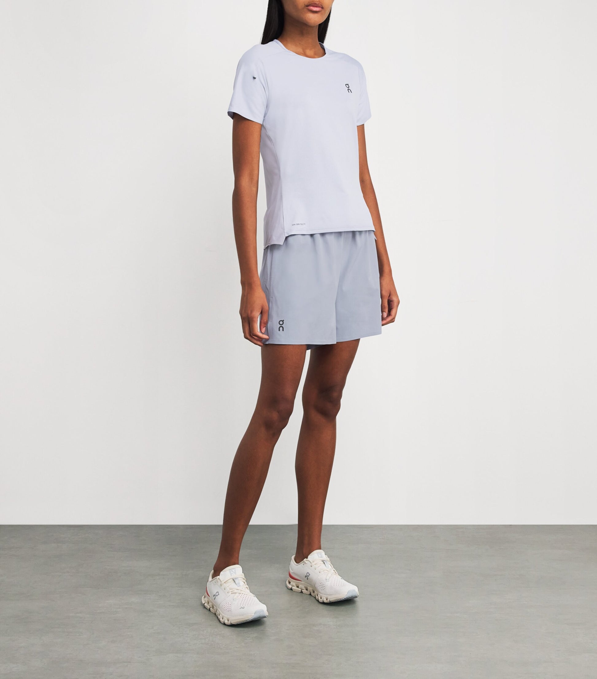 On 5" Performance Shorts LILAC