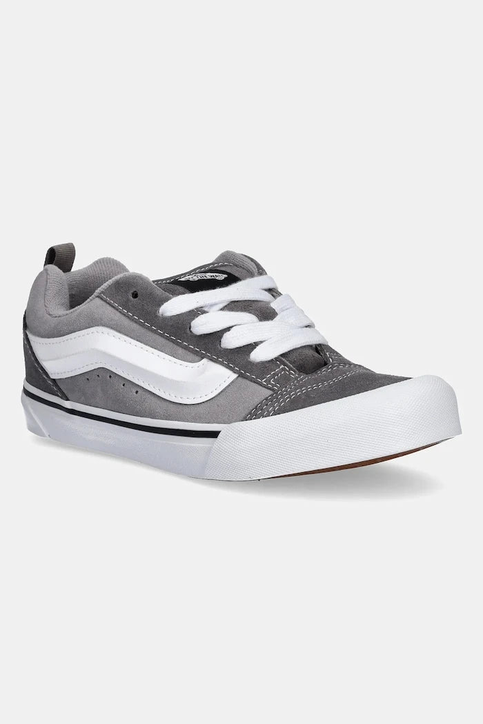Детски велурени кецове Vans Knu Skool