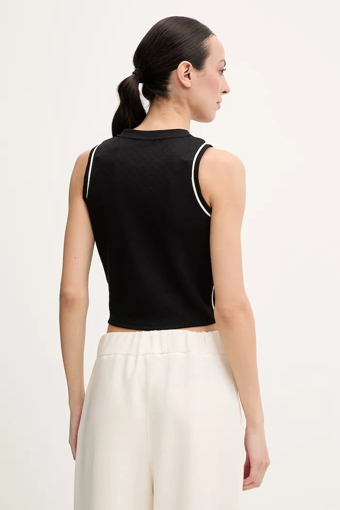 Топ Guess CLARA