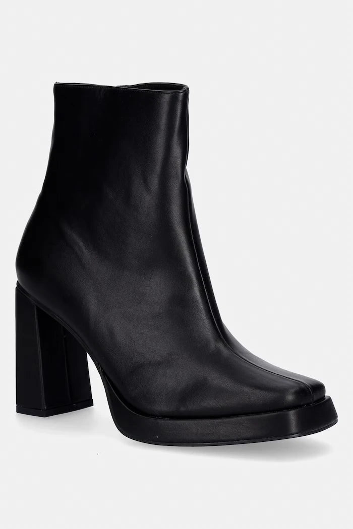 Боти Koi Footwear Halla Black Heeled Boots