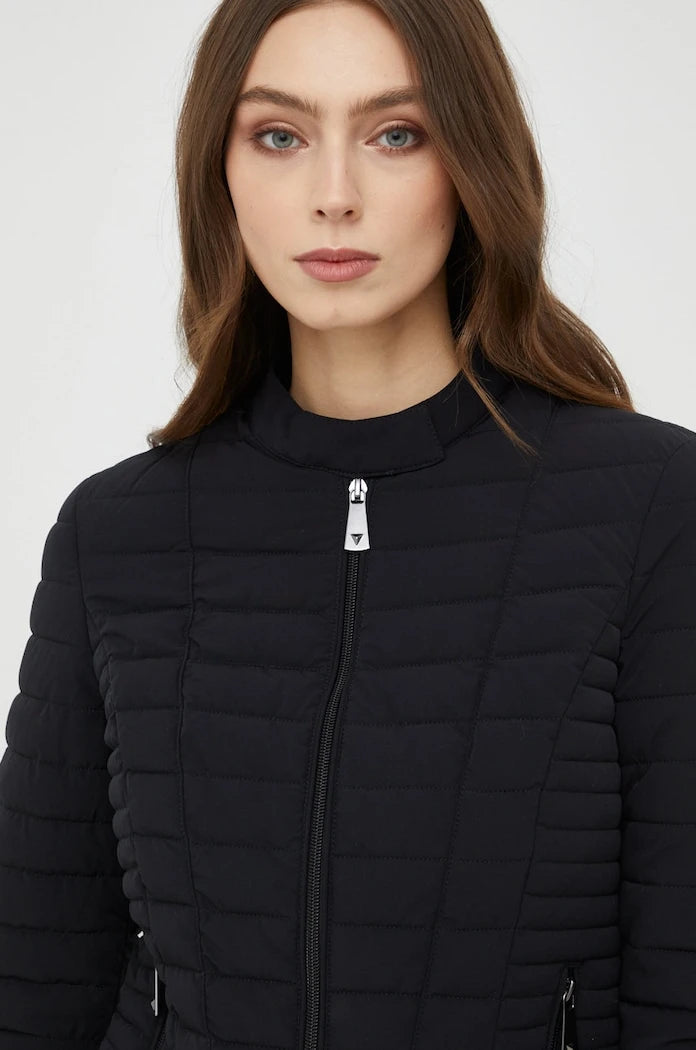 Яке Guess VONA