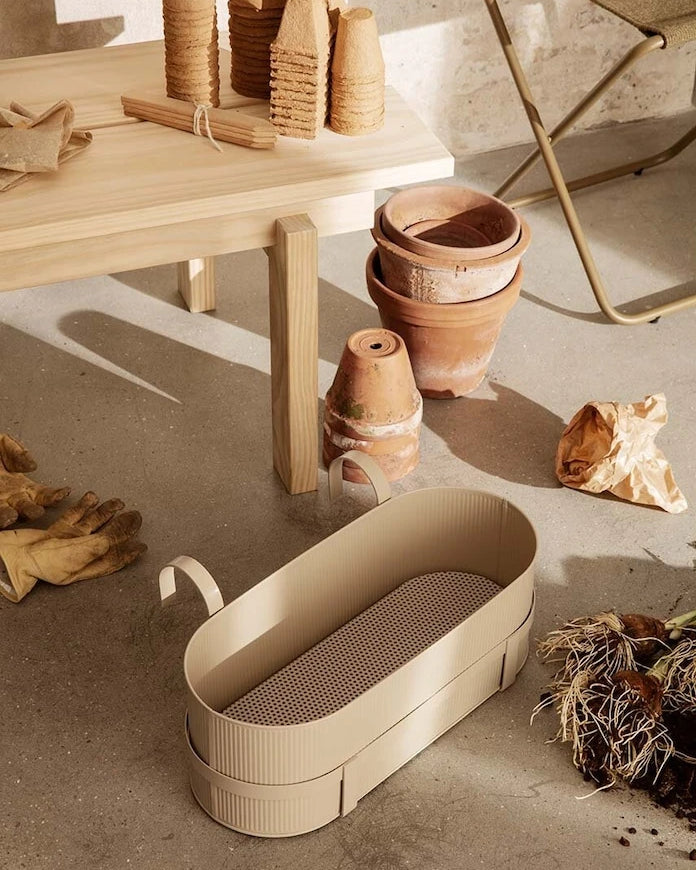 ferm LIVING Bau Balkon Saksısı 45 x 20 x 25,5 cm