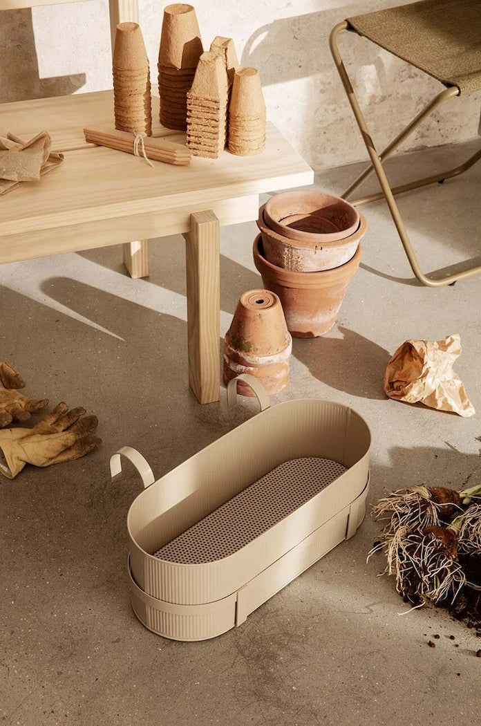 ferm LIVING Bau Balkon Saksısı 45 x 20 x 25,5 cm