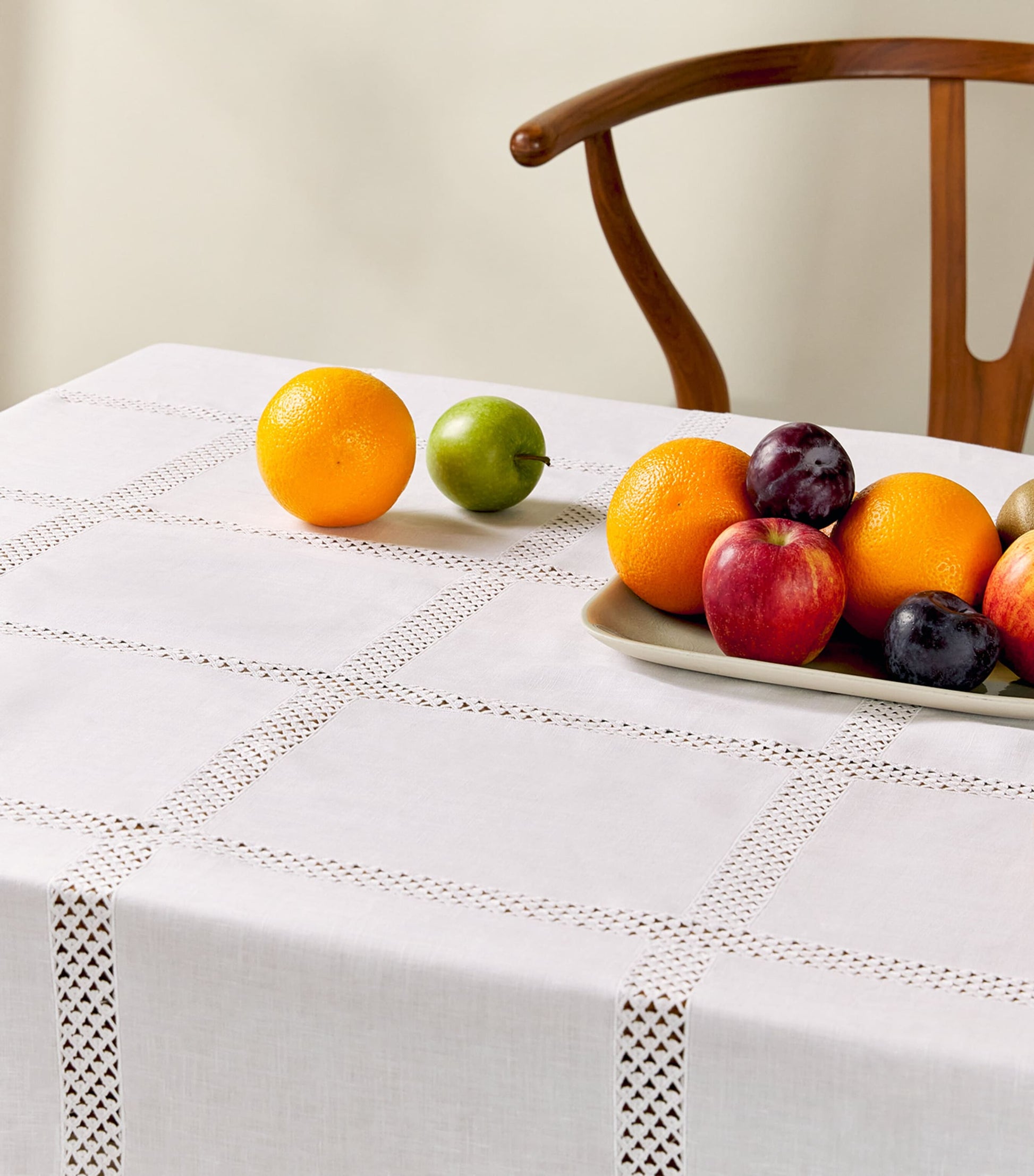 Dea Linen Embroidered Liri Tablecloth (170cm x 270cm)